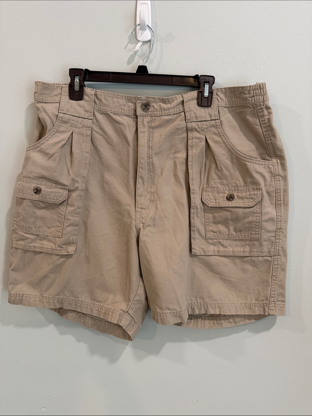 RedHead Men's Tan Cargo Shorts with Patch Pockets